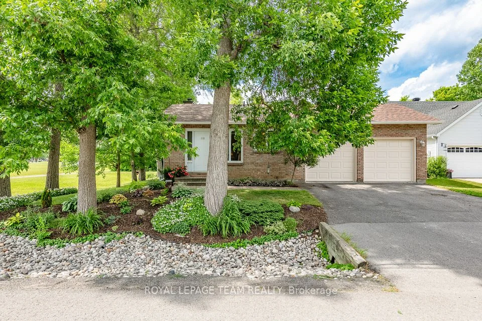 119 Royal York Street W, Stittsville - Munster - Richmond, ON K0A 2Z0