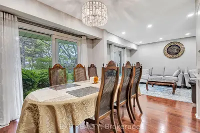 Condo Townhouse in Billings Bridge - Riverside Park and Area