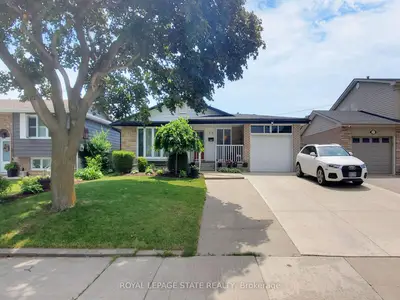 Detached in Hamilton