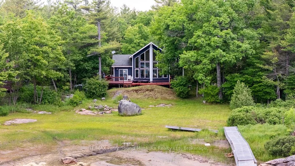 37 Richard's Lake Road, Carling, ON P0G 1G0