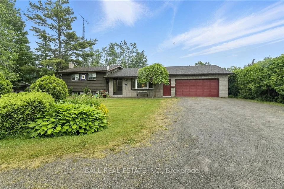 601 Churchill Crescent, Selwyn, ON K0L 1T0
