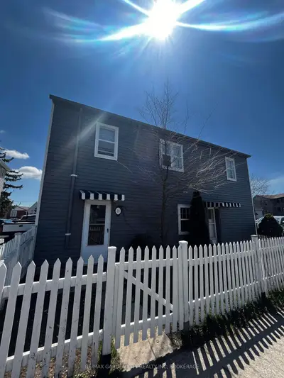Duplex in St. Catharines