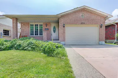 Detached in London South