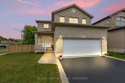 Detached in Kingston