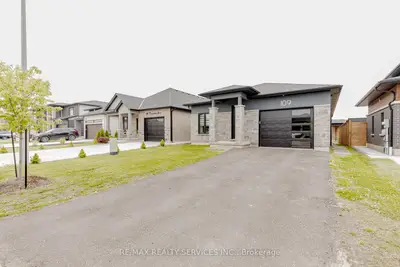 Detached in Welland