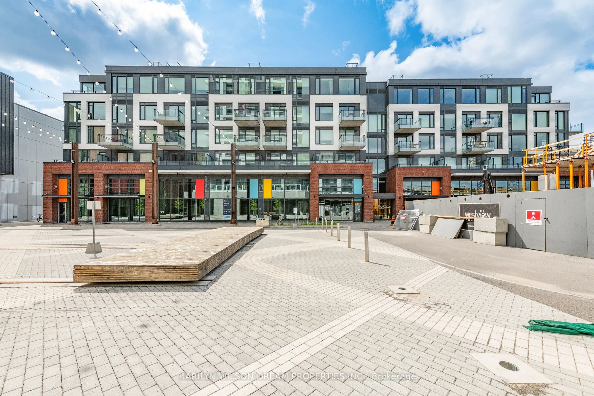 Condo Apartment in West Centre Town