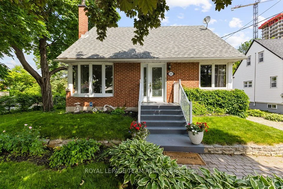 1357 Thames Street, Carlington - Central Park, ON K1Z 7N3