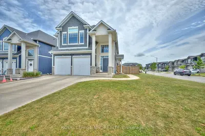 Detached in Thorold