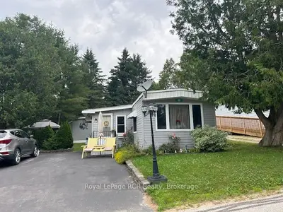MobileTrailer in Georgian Bluffs