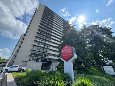 158A McArthur Avenue 909, Vanier and Kingsview Park, ON K1L 7E7