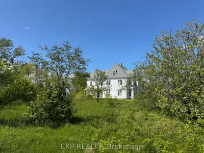 Detached in Prince Edward Island