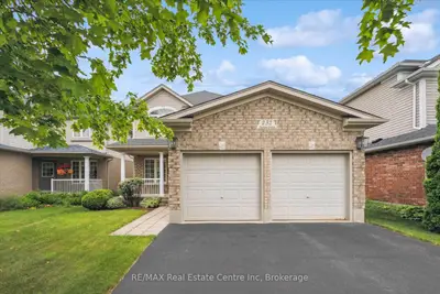 Detached in Guelph