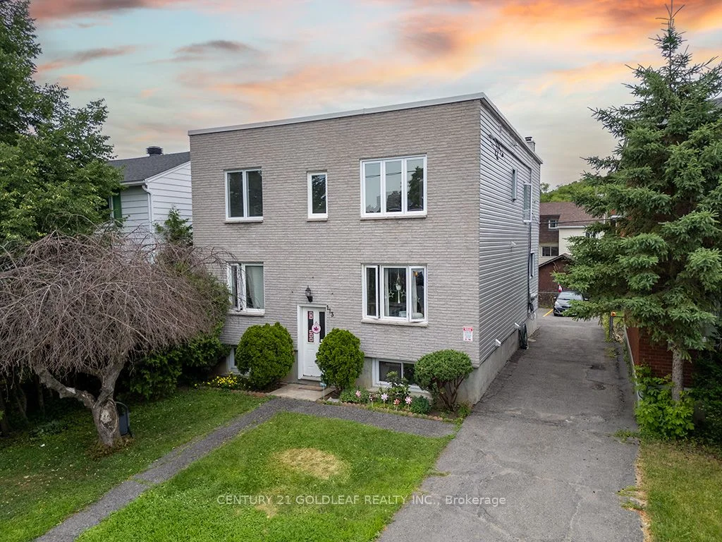 113 Marquette Avenue, Vanier and Kingsview Park, ON K1L 5J7