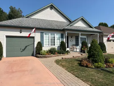 Detached in Tillsonburg