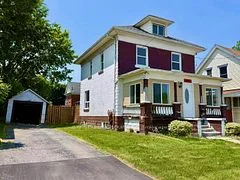 5043 St Lawrence Avenue, Niagara Falls, ON L2E 3Y6