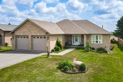Detached in Kawartha Lakes
