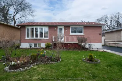Detached in Kingston