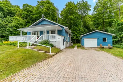 Detached in Bracebridge