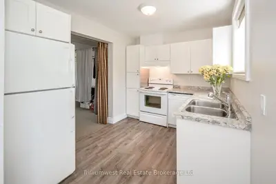 Detached in Guelph
