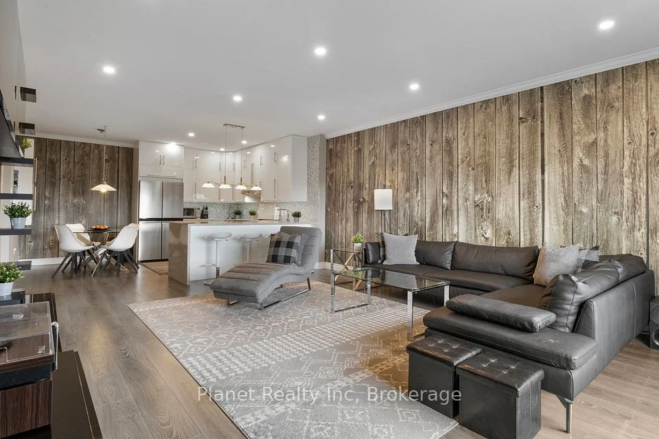 60 Wyndham Street S 507, Guelph, ON N1E 7H7