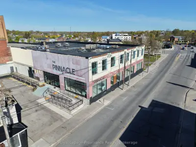 360 Pinnacle Street, Belleville, On K8n 3b4