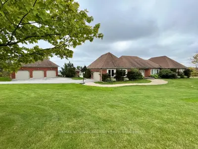 Detached in Otonabee-South Monaghan
