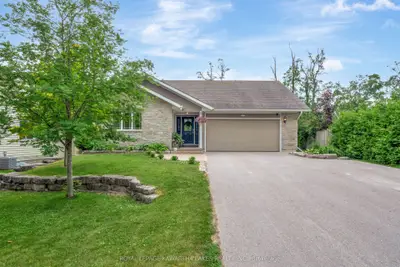 Detached in Kawartha Lakes