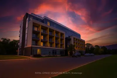 Condo Apartment in Waterloo