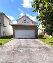 Detached in Hunt Club - South Keys and Area