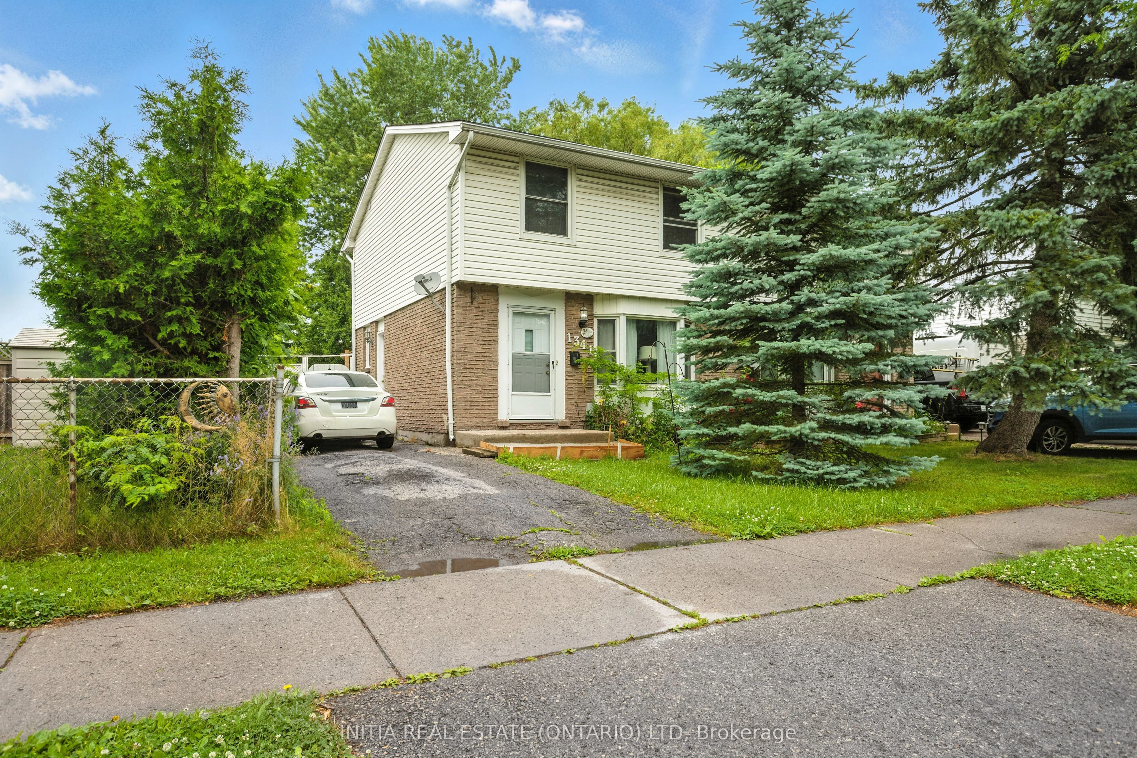 1341 Jalna Boulevard, London South, ON N6E 2G3