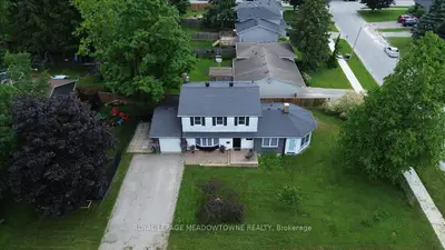 Detached in Shelburne
