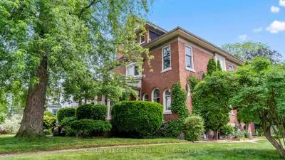 Detached in Ingersoll