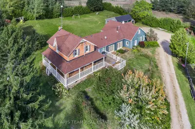 Detached in Mulmur