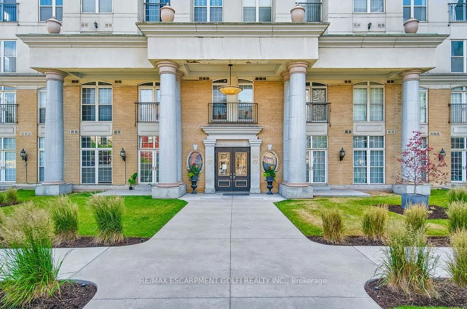 135 James Street S 1206, Hamilton, ON L8P 2Z6
