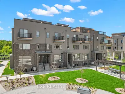 Condo Apartment in Manor Park - Cardinal Glen and Area