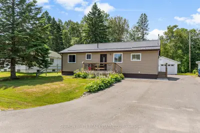 Detached in Highlands East