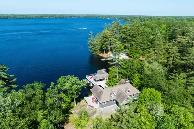 Detached in Muskoka Lakes
