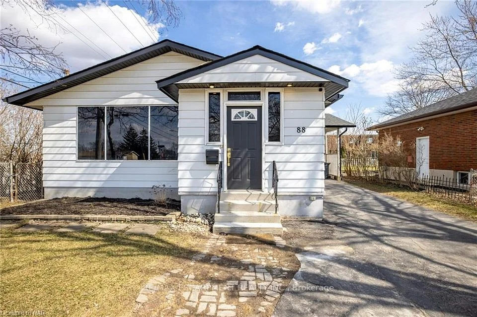 88 Gram Avenue, Welland, ON L3C 1H6