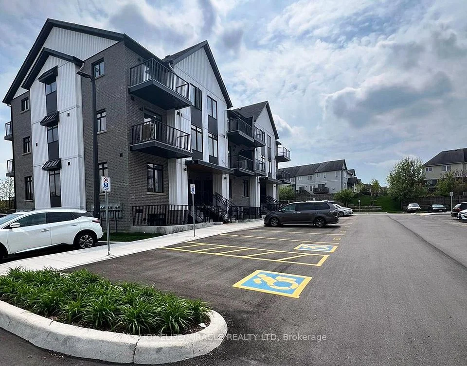 405 Myers Road 43, Cambridge, ON N1P 0B6