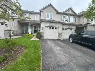 Att/Row/Townhouse in Barrhaven