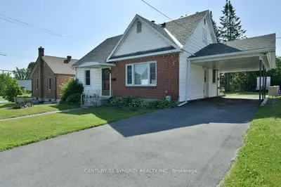 Detached in Arnprior
