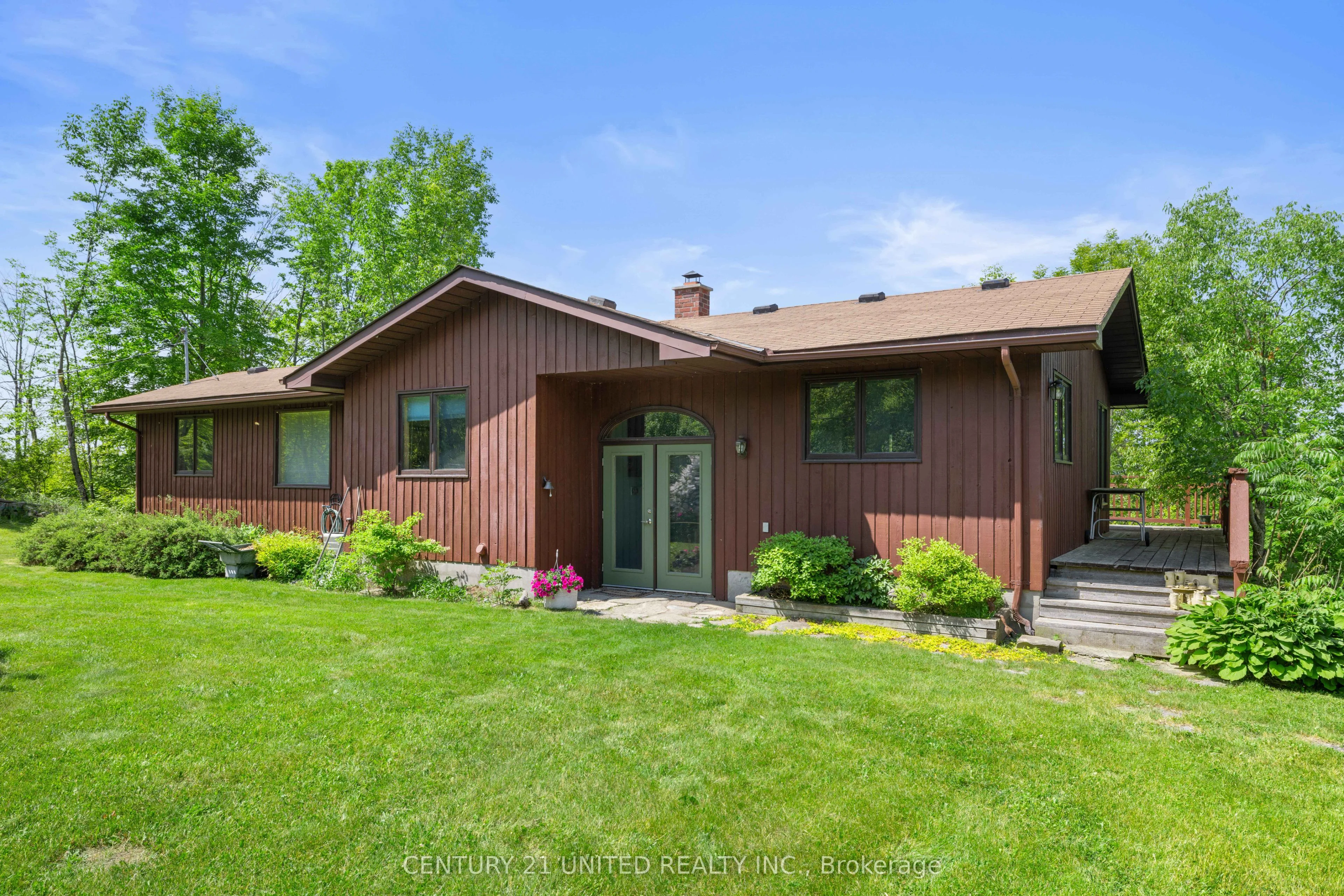 715 Northey's Bay Road, North Kawartha, ON K0L 3E0