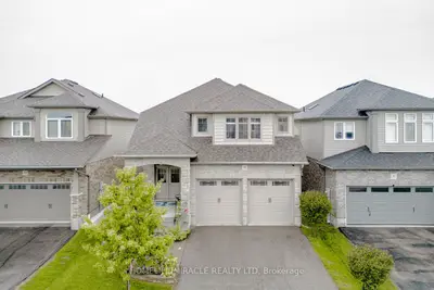 Detached in East Luther Grand Valley