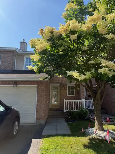 Condo Townhouse in Orleans - Convent Glen and Area