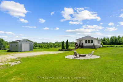 Detached in Drummond/North Elmsley