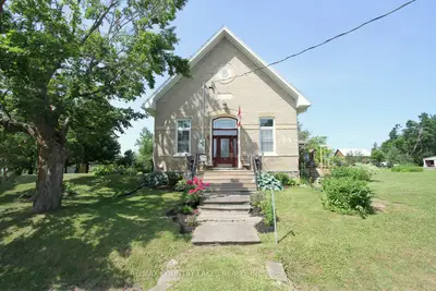Detached in Kawartha Lakes
