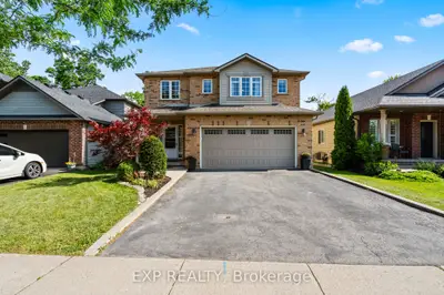 Detached in Lincoln