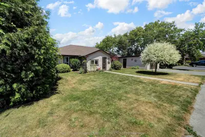 Detached in Quinte West