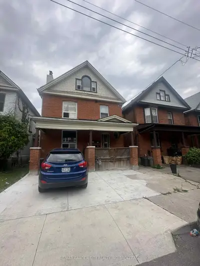 Fourplex in Hamilton