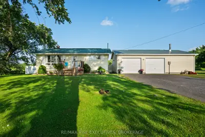 Detached in Frontenac